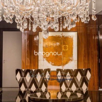 Apartamento com 417m², 3 quartos (sendo 3 suítes), 3 garagens, no bairro Jurerê Internacional em Florianópolis