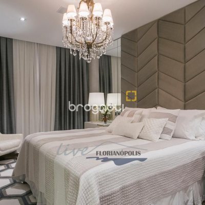 Apartamento com 417m², 3 quartos (sendo 3 suítes), 3 garagens, no bairro Jurerê Internacional em Florianópolis