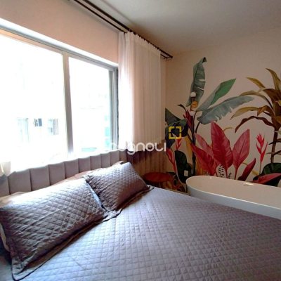 Apartamento com 47m², 1 quarto, 1 garagem, no bairro Centro em Florianópolis