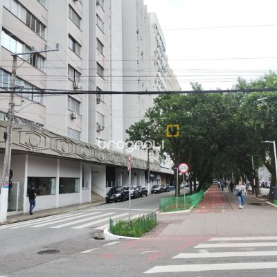 Apartamento com 47m², 1 quarto, 1 garagem, no bairro Centro em Florianópolis