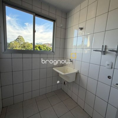 Apartamento com 46m², 1 quarto (sendo 1 suíte), 1 garagem, no bairro Trindade em Florianópolis