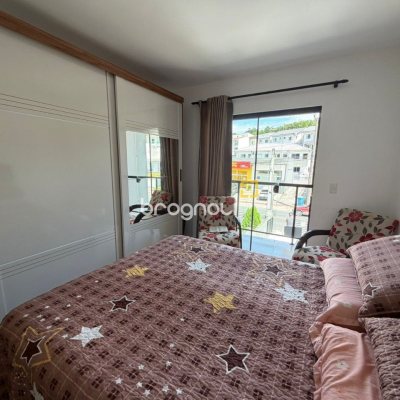 Casa com 74m², 2 quartos, 2 garagens, no bairro Potecas em São José