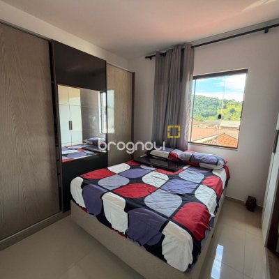 Casa com 74m², 2 quartos, 2 garagens, no bairro Potecas em São José