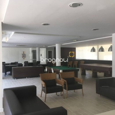 Apartamento com 141m², 4 quartos (sendo 1 suíte), 2 garagens, no bairro Praia Brava em Florianópolis