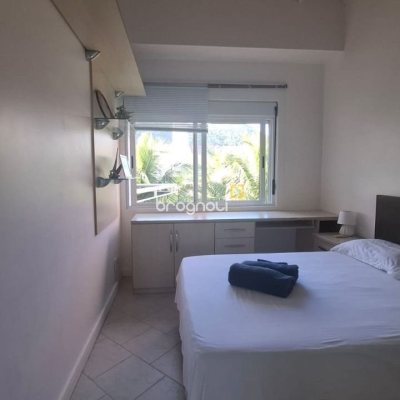 Apartamento com 141m², 4 quartos (sendo 1 suíte), 2 garagens, no bairro Praia Brava em Florianópolis
