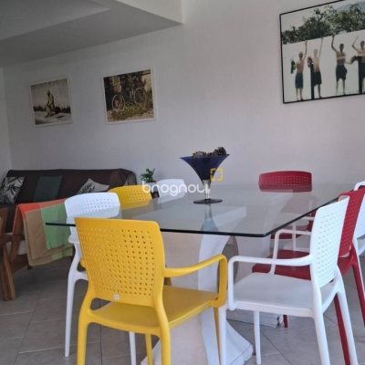 Apartamento com 141m², 4 quartos (sendo 1 suíte), 2 garagens, no bairro Praia Brava em Florianópolis