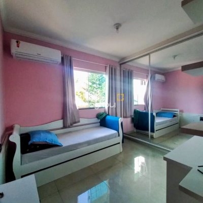Casa com 143m², 3 quartos (sendo 1 suíte), 1 garagem, no bairro Ingleses em Florianópolis