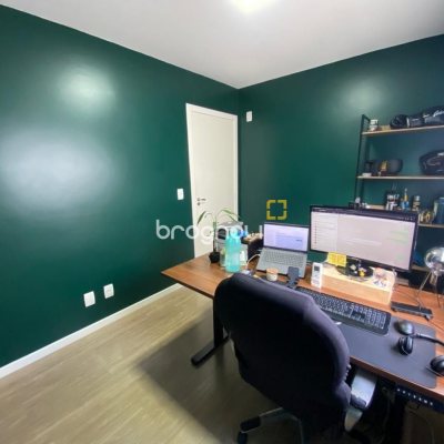Casa com 102m², 3 quartos (sendo 1 suíte), 2 garagens, no bairro Ribeirão da Ilha em Florianópolis