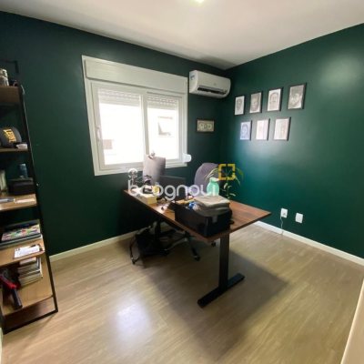 Casa com 102m², 3 quartos (sendo 1 suíte), 2 garagens, no bairro Ribeirão da Ilha em Florianópolis