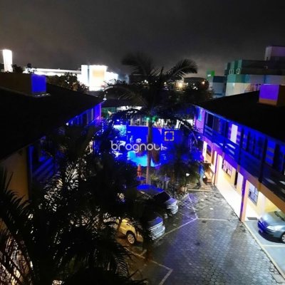 Apartamento com 31m², 1 quarto, 1 garagem, no bairro Canasvieiras em Florianópolis