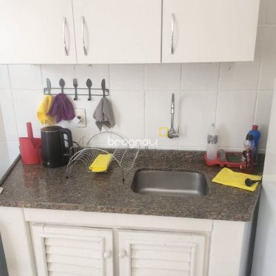 Apartamento com 31m², 1 quarto, 1 garagem, no bairro Canasvieiras em Florianópolis