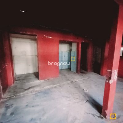 Casa Comercial com 184m², no bairro Centro em Florianópolis