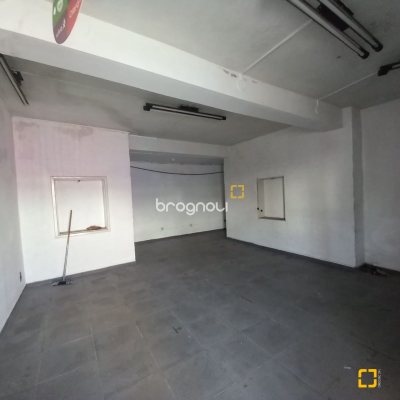 Casa Comercial com 184m², no bairro Centro em Florianópolis