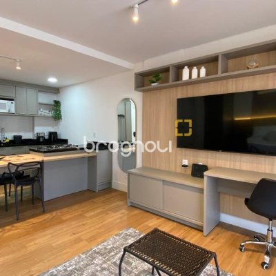 Apartamento com 49m², 1 quarto (sendo 1 suíte), 1 garagem, no bairro Saco Grande em Florianópolis