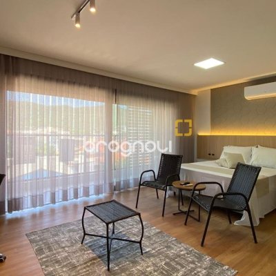 Apartamento com 49m², 1 quarto (sendo 1 suíte), 1 garagem, no bairro Saco Grande em Florianópolis