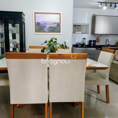 Casa com 70m², 3 quartos (sendo 1 suíte), 1 garagem, no bairro Ingleses em Florianópolis