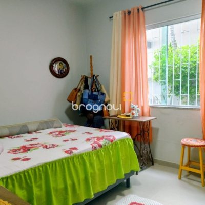 Casa com 70m², 3 quartos (sendo 1 suíte), 1 garagem, no bairro Ingleses em Florianópolis
