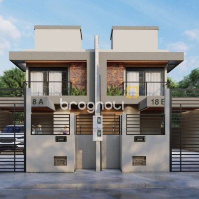 Casa com 133m², 3 quartos (sendo 1 suíte), 2 garagens, no bairro Canasvieiras em Florianópolis