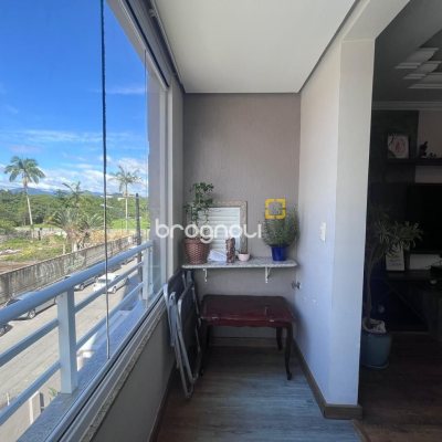 Apartamento com 153m², 2 quartos (sendo 1 suíte), 1 garagem, no bairro Kobrasol em São José
