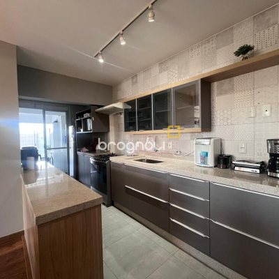 Apartamento com 153m², 2 quartos (sendo 1 suíte), 1 garagem, no bairro Kobrasol em São José