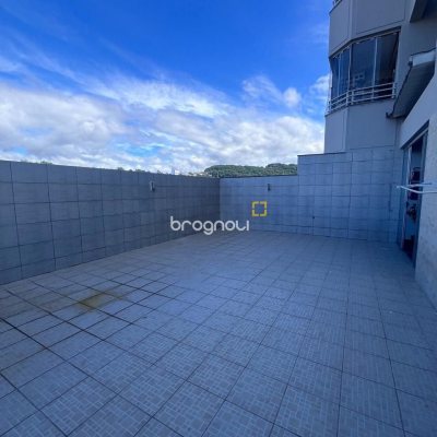 Apartamento com 153m², 2 quartos (sendo 1 suíte), 1 garagem, no bairro Kobrasol em São José