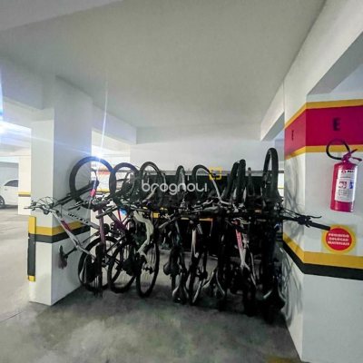 Apartamento com 153m², 2 quartos (sendo 1 suíte), 1 garagem, no bairro Kobrasol em São José