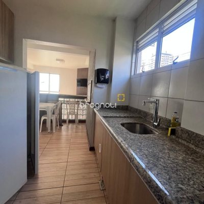 Apartamento com 153m², 2 quartos (sendo 1 suíte), 1 garagem, no bairro Kobrasol em São José