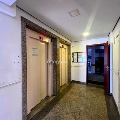 Apartamento com 153m², 2 quartos (sendo 1 suíte), 1 garagem, no bairro Kobrasol em São José