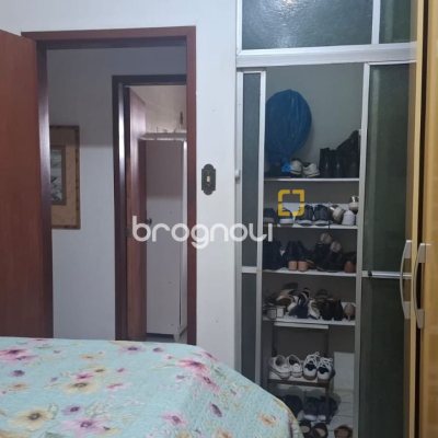 Casa com 95m², 4 quartos (sendo 1 suíte), 1 garagem, no bairro Centro em Florianópolis