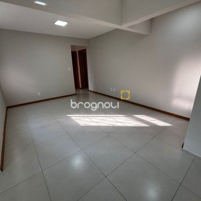 Apartamento com 43m², 2 quartos, 1 garagem, no bairro Estreito em Florianópolis