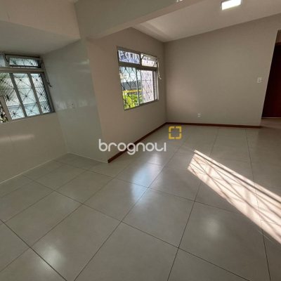 Apartamento com 43m², 2 quartos, 1 garagem, no bairro Estreito em Florianópolis