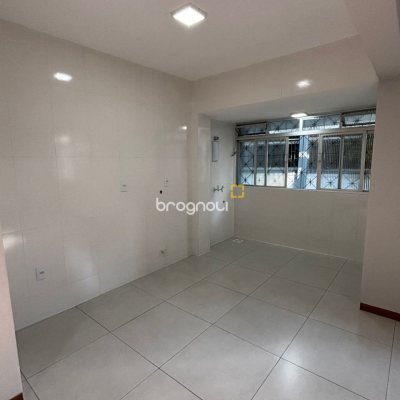 Apartamento com 43m², 2 quartos, 1 garagem, no bairro Estreito em Florianópolis