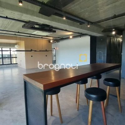 Sala com 136m², 1 garagem, no bairro Campeche em Florianópolis