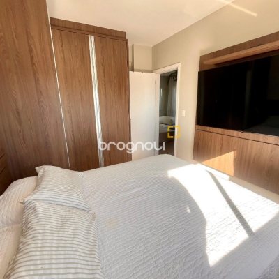 Apartamento com 57m², 2 quartos, 1 garagem, no bairro Barreiros em São José