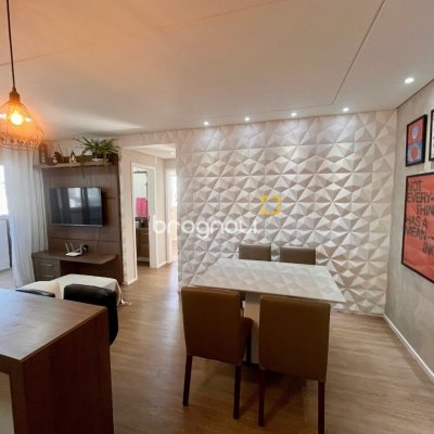 Apartamento com 57m², 2 quartos, 1 garagem, no bairro Barreiros em São José