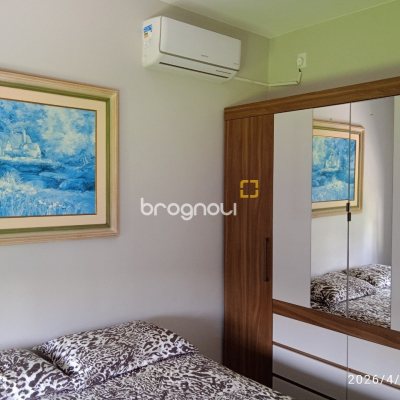 Casa com 194m², 3 quartos (sendo 1 suíte), 3 garagens, no bairro Barra do Aririú em Palhoça