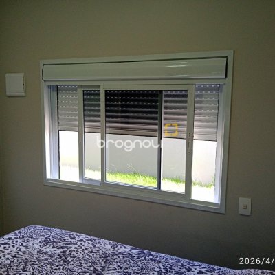Casa com 194m², 3 quartos (sendo 1 suíte), 3 garagens, no bairro Barra do Aririú em Palhoça