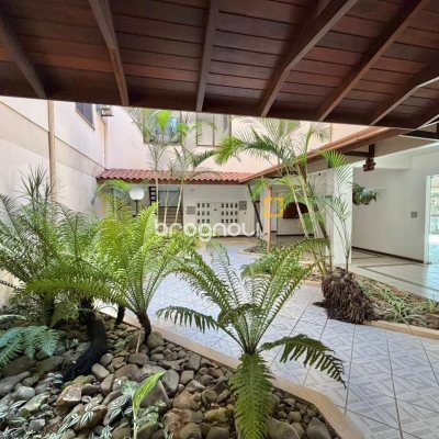 Apartamento com 49m², 1 quarto, 1 garagem, no bairro Jurerê em Florianópolis