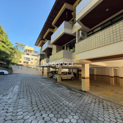 Apartamento com 49m², 1 quarto, 1 garagem, no bairro Jurerê em Florianópolis