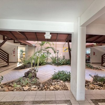Apartamento com 49m², 1 quarto, 1 garagem, no bairro Jurerê em Florianópolis