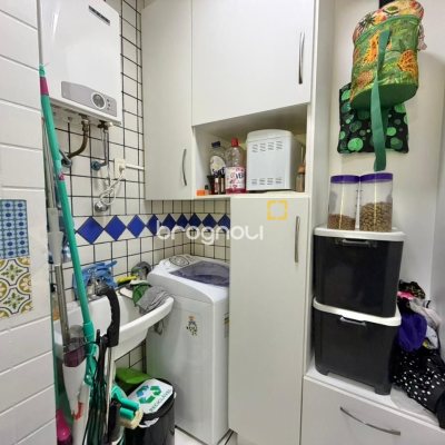 Apartamento com 49m², 1 quarto, 1 garagem, no bairro Jurerê em Florianópolis