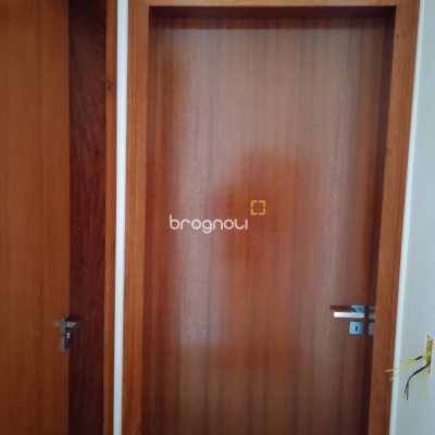 Casa com 72m², 2 quartos (sendo 2 suítes), 1 garagem, no bairro Areias em São José