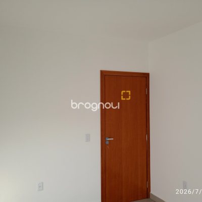Casa com 72m², 2 quartos (sendo 2 suítes), 1 garagem, no bairro Areias em São José