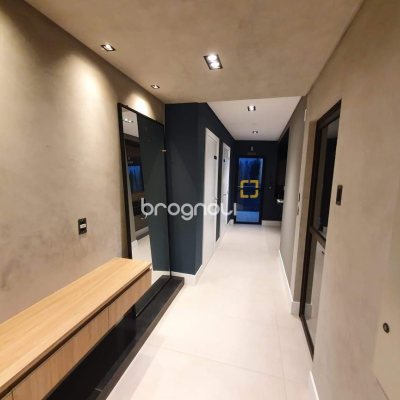 Apartamento com 71m², 1 quarto, 1 garagem, no bairro Carvoeira em Florianópolis