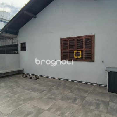 Apartamento com 65m², 3 quartos, 1 garagem, no bairro Kobrasol em São José