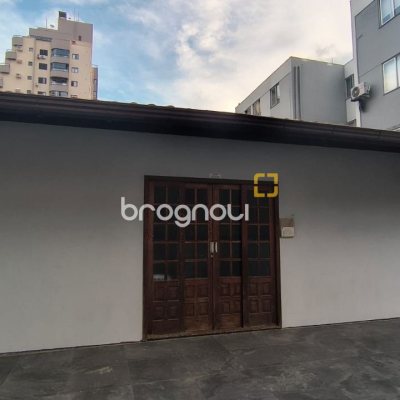 Apartamento com 65m², 3 quartos, 1 garagem, no bairro Kobrasol em São José