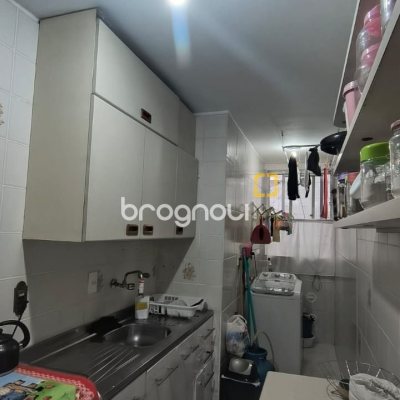 Apartamento com 65m², 3 quartos, 1 garagem, no bairro Kobrasol em São José