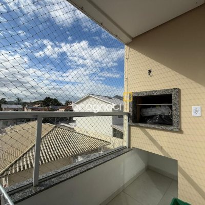 Apartamento com 63m², 2 quartos, 1 garagem, no bairro Forquilhas em São José