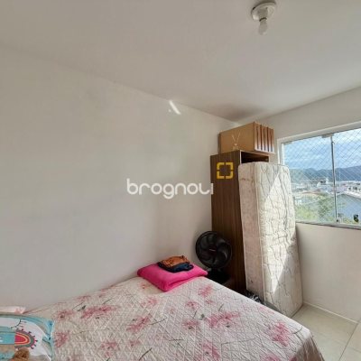 Apartamento com 63m², 2 quartos, 1 garagem, no bairro Forquilhas em São José