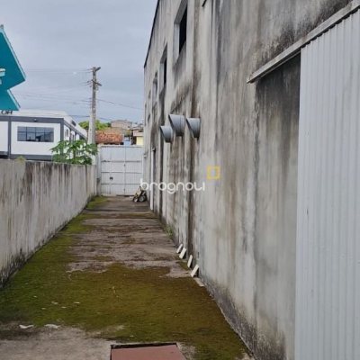 Galpão com 500m², no bairro Jardim Atlântico em Florianópolis